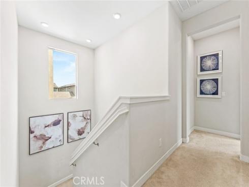 352 Chorus , Irvine, CA