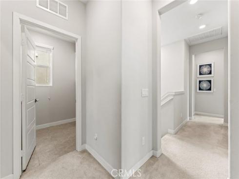 352 Chorus , Irvine, CA