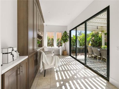 65  Glacier Valley  , Irvine, CA