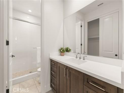 65  Glacier Valley  , Irvine, CA