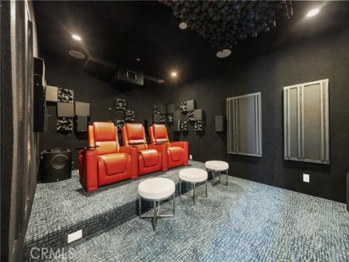 65  Glacier Valley  , Irvine, CA