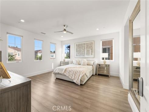 65  Glacier Valley  , Irvine, CA