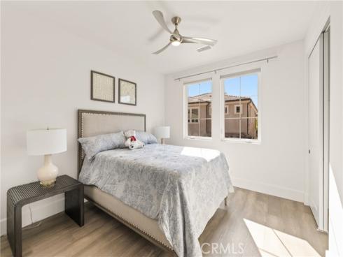 65  Glacier Valley  , Irvine, CA
