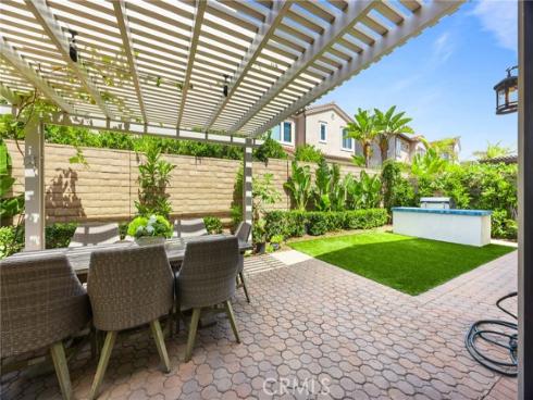 65  Glacier Valley  , Irvine, CA