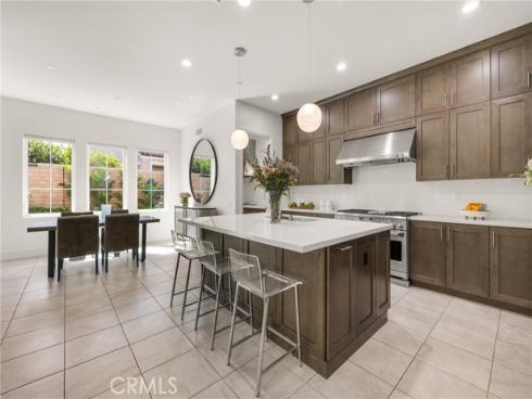 65  Glacier Valley  , Irvine, CA