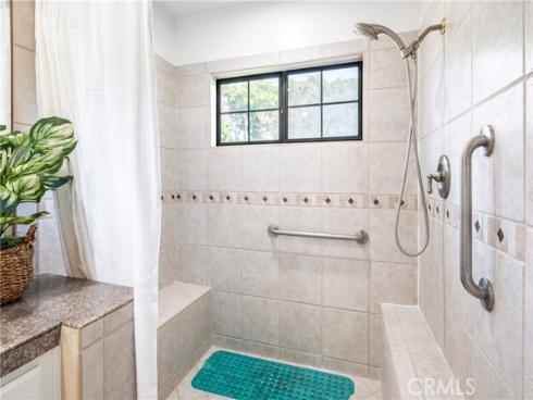 492 E Yale Loop , Irvine, CA