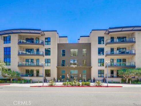 402 Rockefeller 406