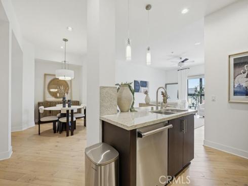 402 S Rockefeller 406 , Irvine, CA