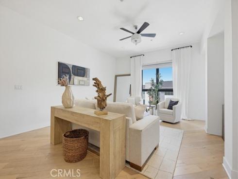 402 S Rockefeller 406 , Irvine, CA