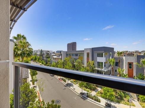 402 S Rockefeller 406 , Irvine, CA
