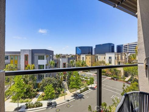 402 S Rockefeller 406 , Irvine, CA
