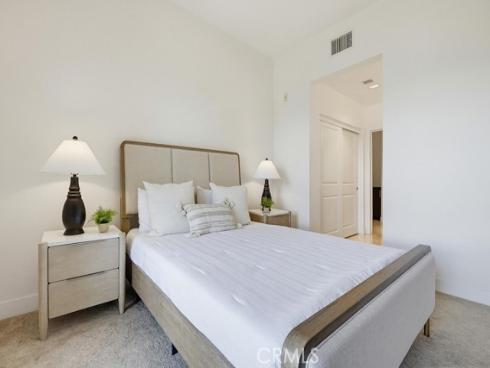 402 S Rockefeller 406 , Irvine, CA