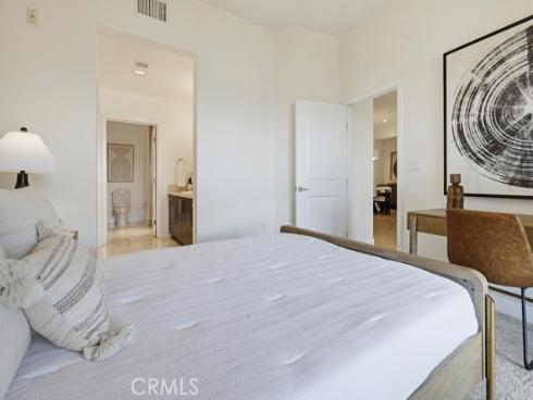 402 S Rockefeller 406 , Irvine, CA