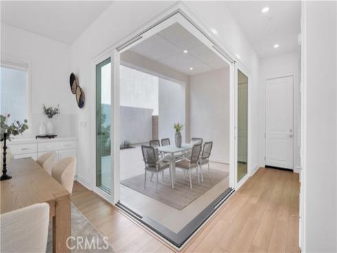 157 Sawbuck , Irvine, CA