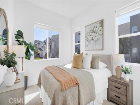 157 Sawbuck , Irvine, CA