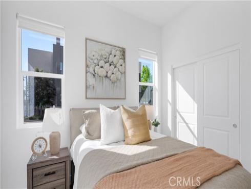 157 Sawbuck , Irvine, CA