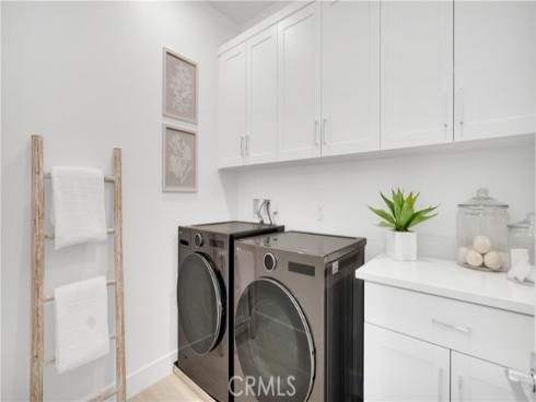 157 Sawbuck , Irvine, CA
