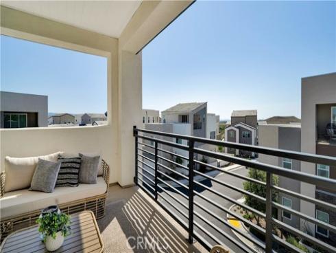 157 Sawbuck , Irvine, CA