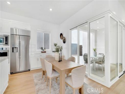 157 Sawbuck , Irvine, CA