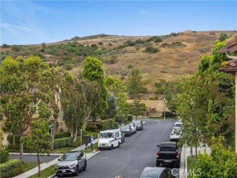 17 Canopy , Irvine, CA