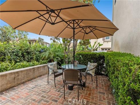 17 Canopy , Irvine, CA