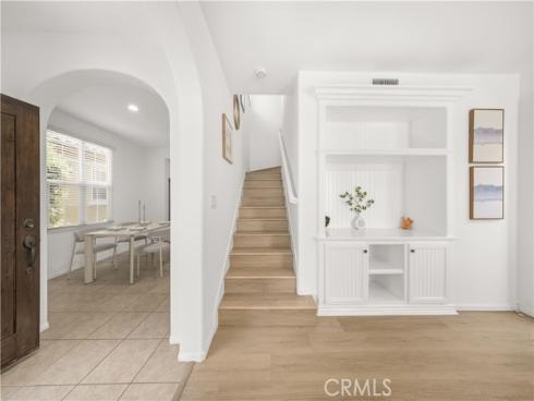 102 Chantilly , Irvine, CA