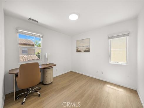 102 Chantilly , Irvine, CA