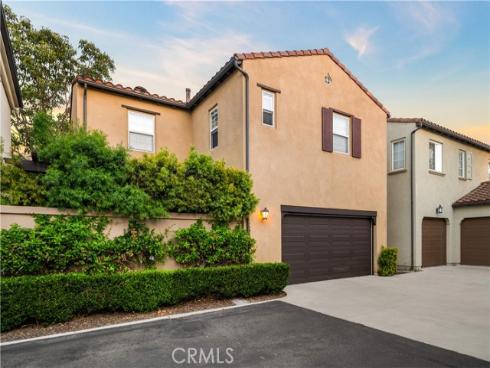 102 Chantilly , Irvine, CA