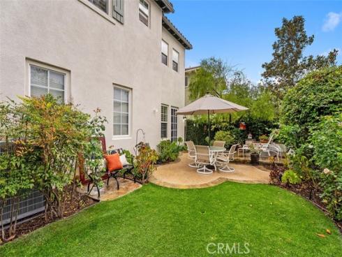 25  Carpenteria  , Irvine, CA