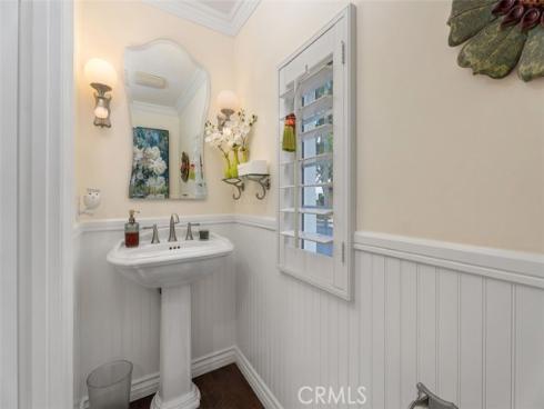 25  Carpenteria  , Irvine, CA
