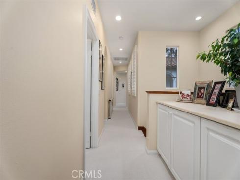 25  Carpenteria  , Irvine, CA