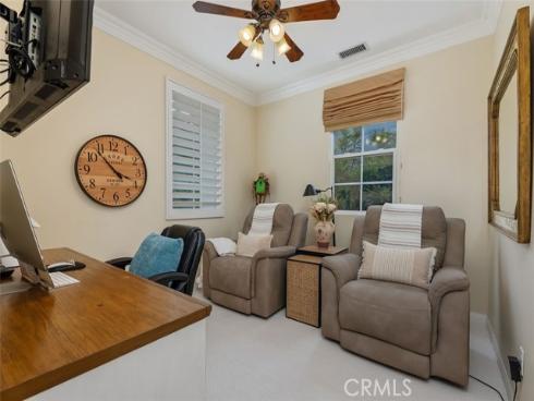 25  Carpenteria  , Irvine, CA