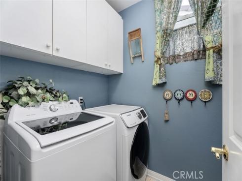 25  Carpenteria  , Irvine, CA