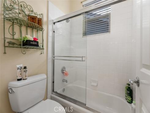 25  Carpenteria  , Irvine, CA