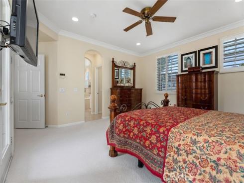 25  Carpenteria  , Irvine, CA