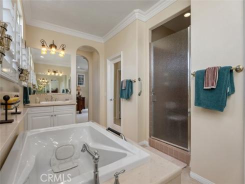 25  Carpenteria  , Irvine, CA