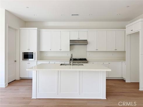 226  Maricopa  , Irvine, CA