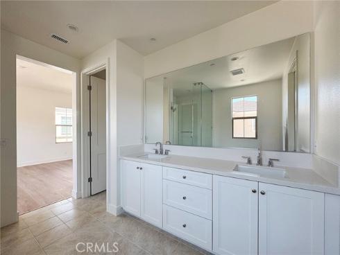 226  Maricopa  , Irvine, CA