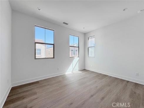 226  Maricopa  , Irvine, CA