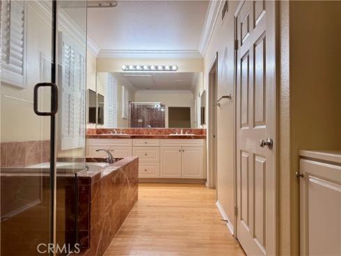31 Regal , Irvine, CA