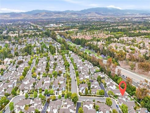 11 Shadowleaf , Irvine, CA