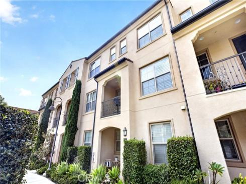 156  Capricorn  , Irvine, CA