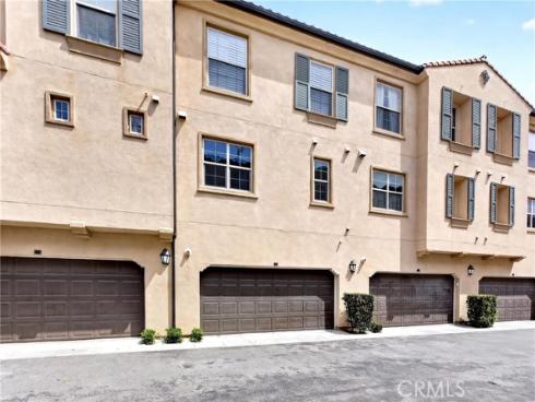 156  Capricorn  , Irvine, CA