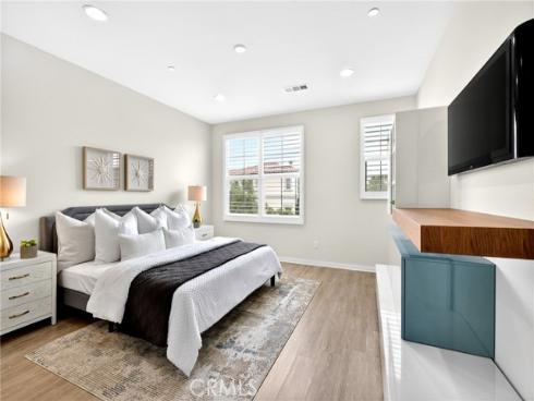 156  Capricorn  , Irvine, CA
