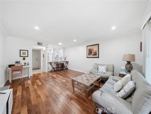 406 Orange Blossom , Irvine, CA