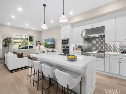 157 Crossover , Irvine, CA