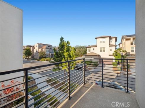 157 Crossover , Irvine, CA