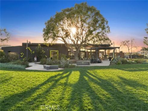 157 Crossover , Irvine, CA