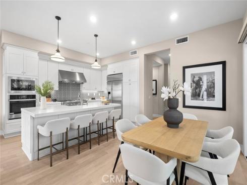 157 Crossover , Irvine, CA