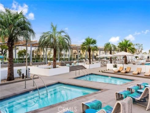157 Crossover , Irvine, CA